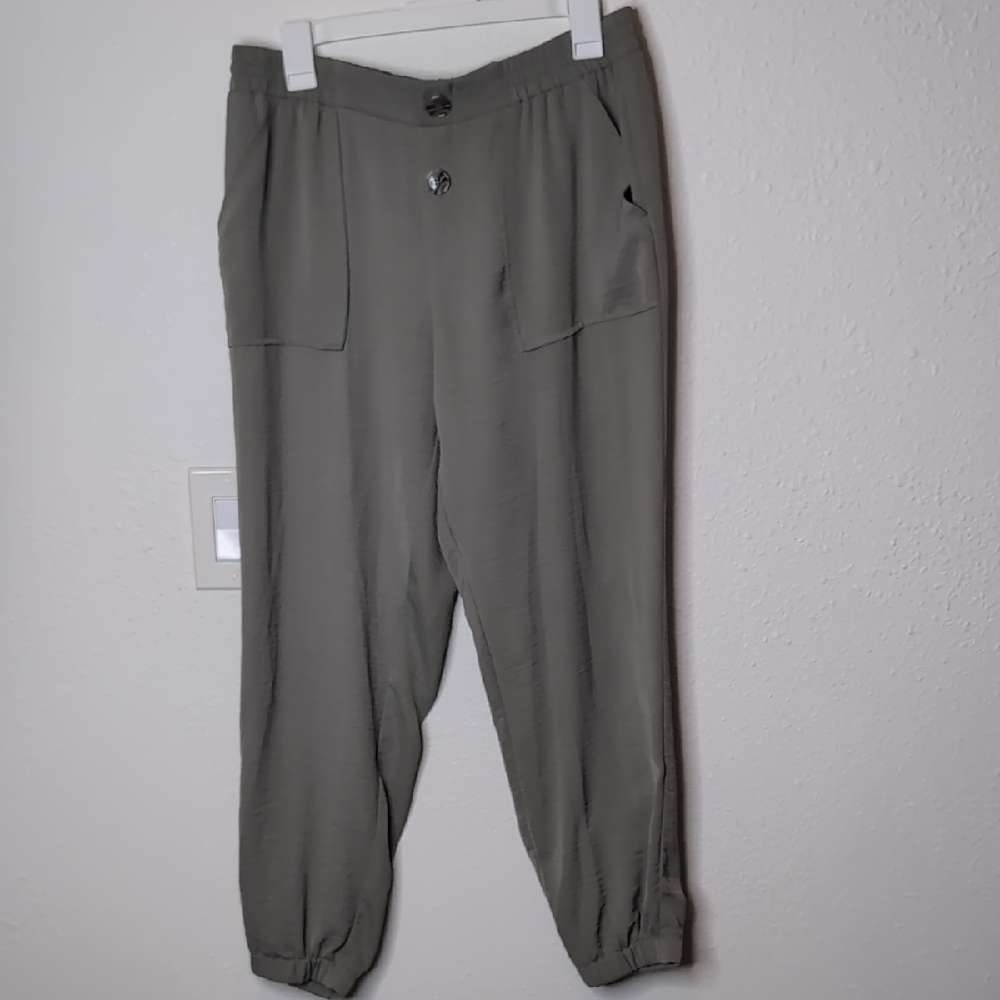 Sage Green Casual Pants women's size Large